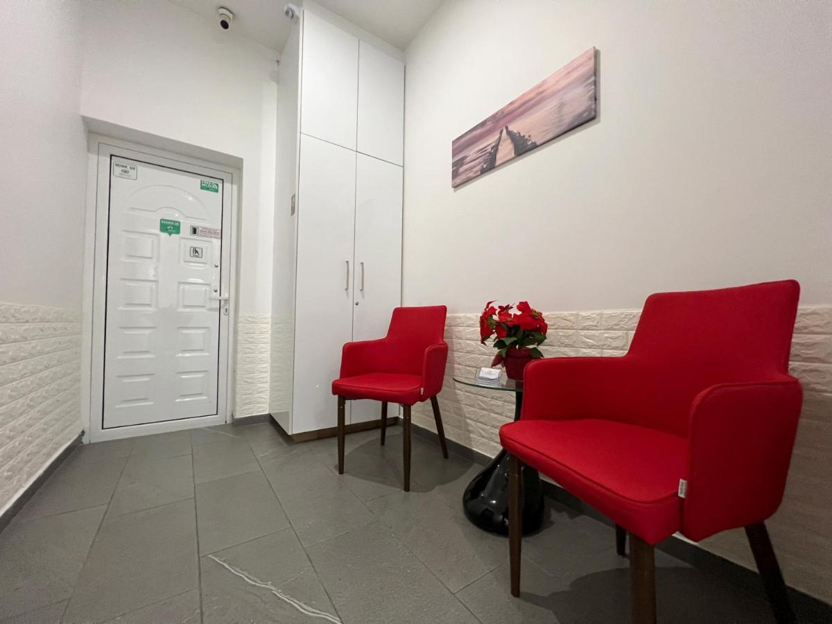 Apollo Rooms By Albert'S Apartment لارنكا المظهر الخارجي الصورة